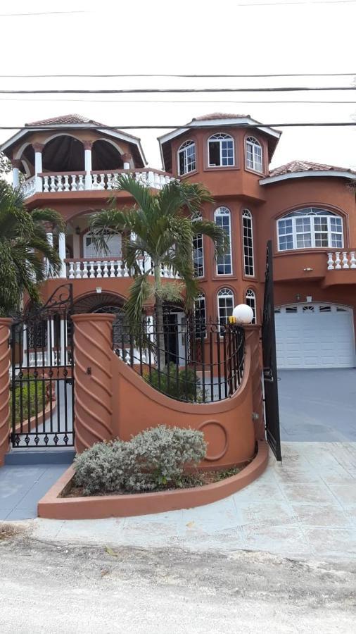 Cazwin Villas Montego Bay Zewnętrze zdjęcie