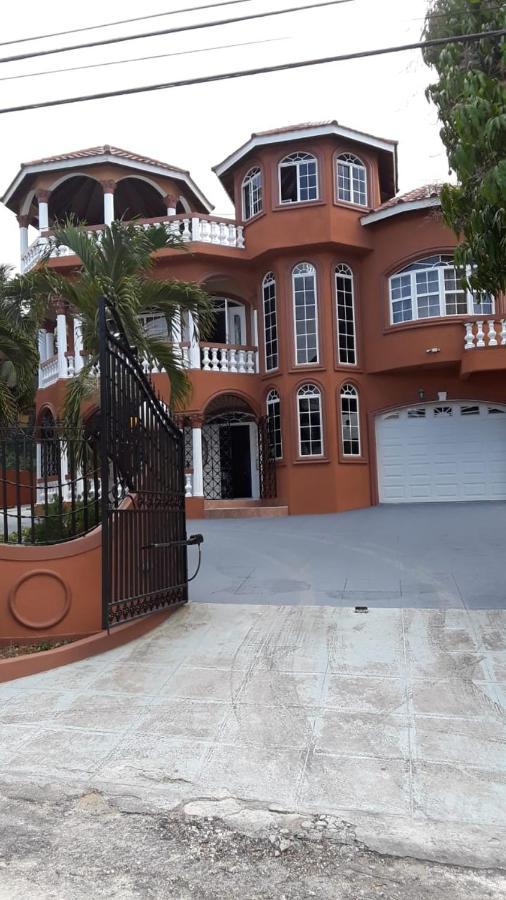 Cazwin Villas Montego Bay Zewnętrze zdjęcie