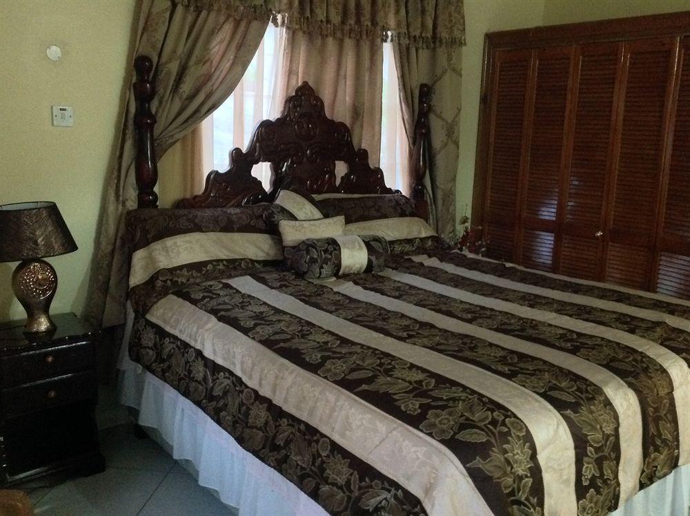 Cazwin Villas Montego Bay Zewnętrze zdjęcie