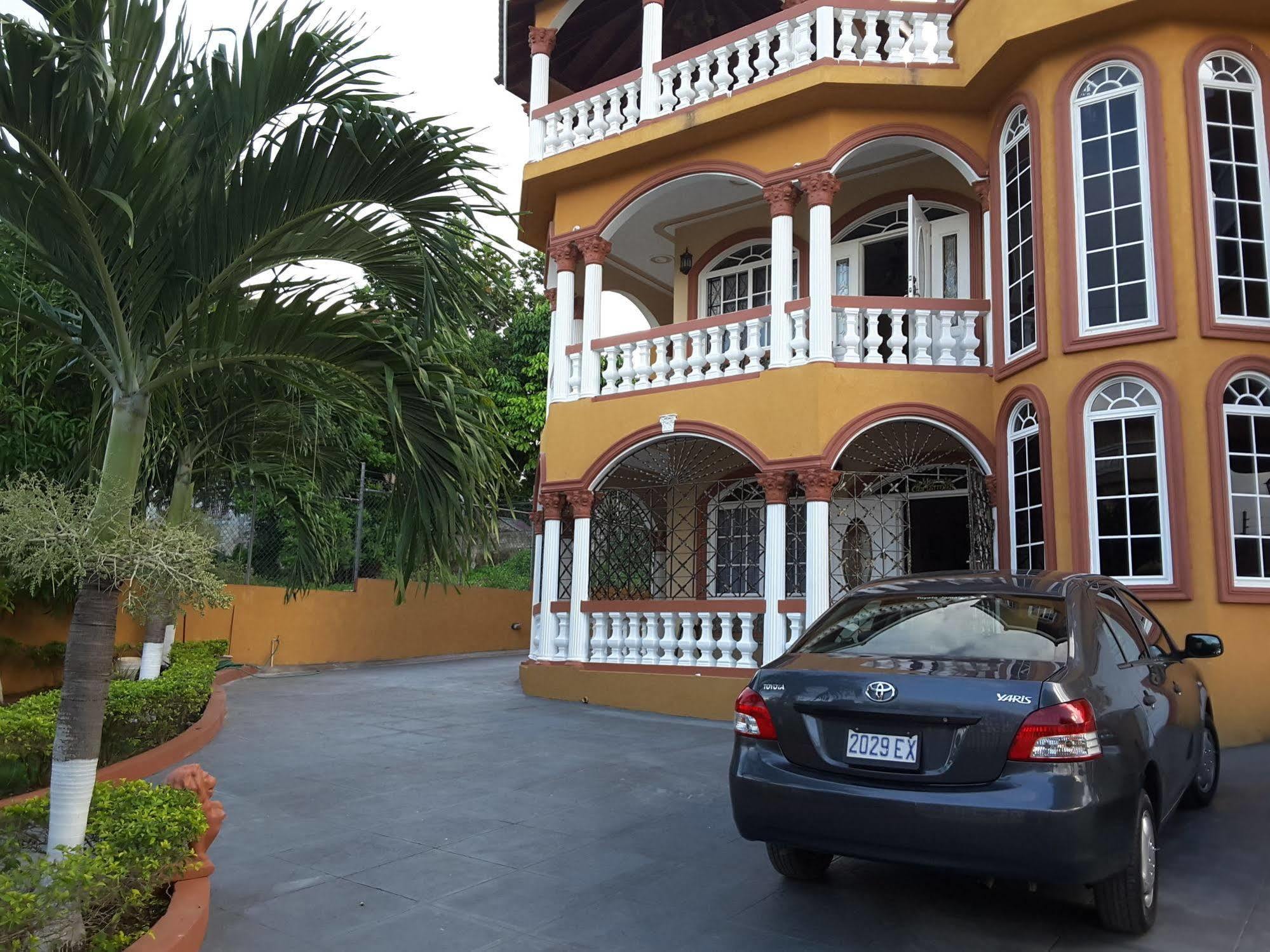Cazwin Villas Montego Bay Zewnętrze zdjęcie