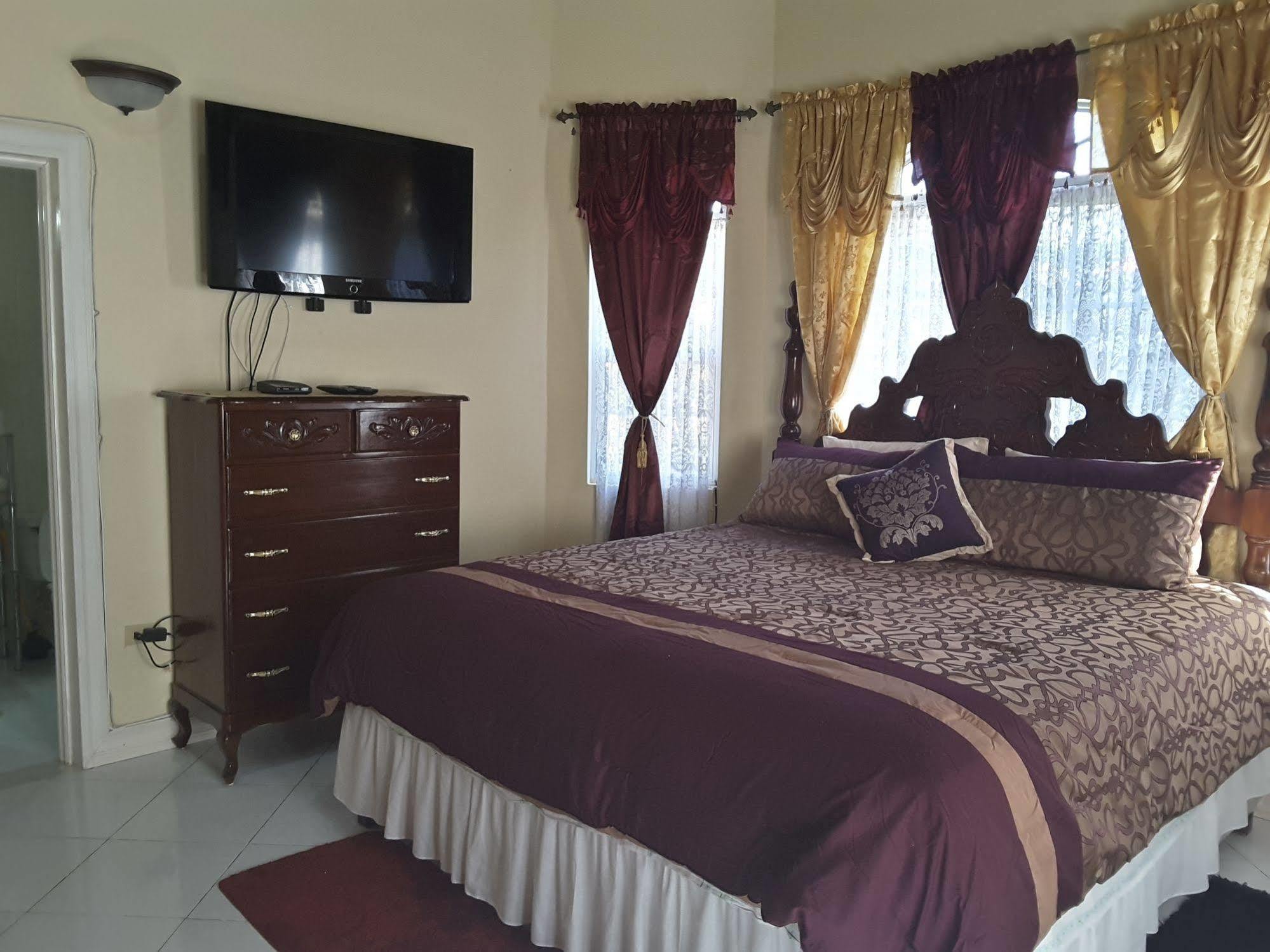 Cazwin Villas Montego Bay Zewnętrze zdjęcie